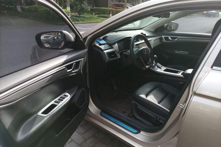 Used Geely Auto Emgrand GL 2017 1.3T DCT Elite Model
