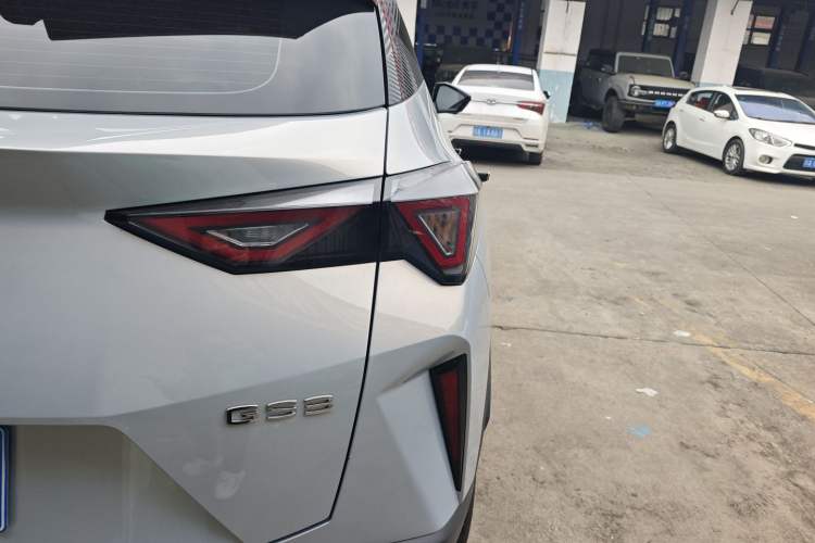 Used GAC Trumpchi GS3 2025 Shadow Speed 270T Enjoyment Edition Soaring to New Heights Right Rear Taillight