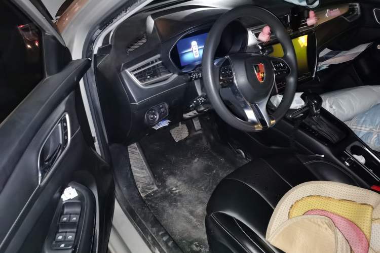 Used Roewe i5 2020 1.5L Automatic 4G Connect Luxury Flagship Edition