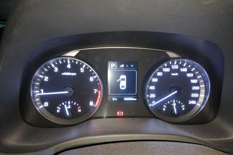 Used Hyundai Elantra (6th Generation / Lingdong) 2016 1.6L Automatic ZhiXuan – Elite Version