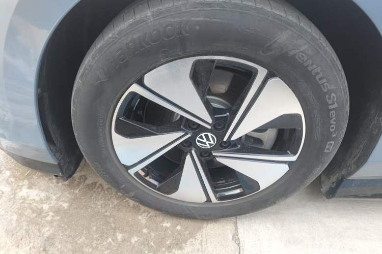 Used Volkswagen ID.7 VIZZION 2024 AIR model