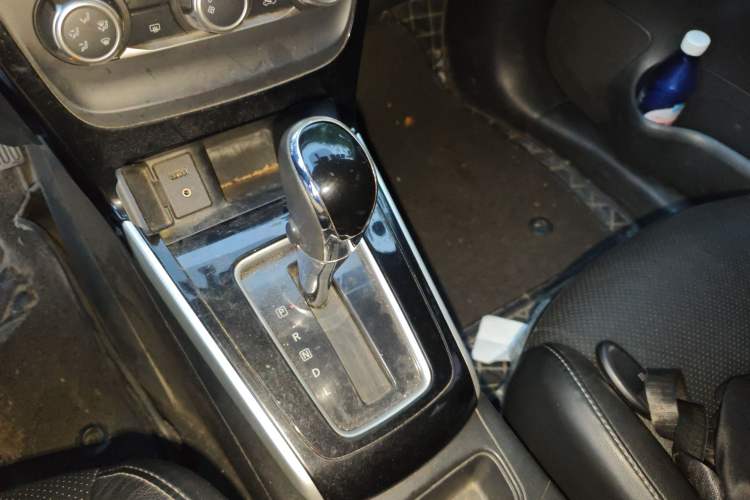 Used Nissan Sylphy 2018 1.6XV CVT Deluxe Edition Gear Lever