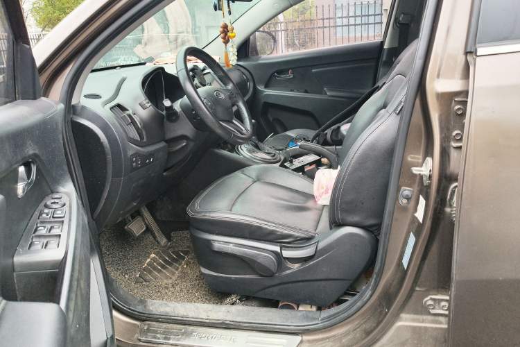 Used Kia Sportage R 2012 2.0L Automatic Two-Wheel Drive GLS
