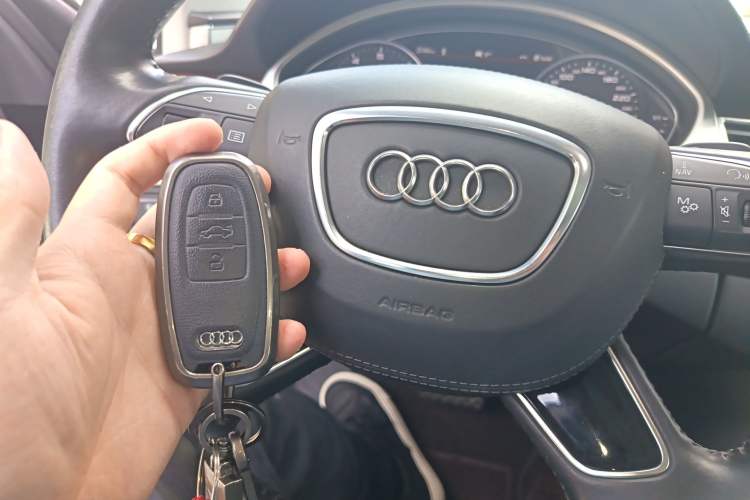 Used Audi A8 2013 A8L 45 TFSI quattro Luxury Model
