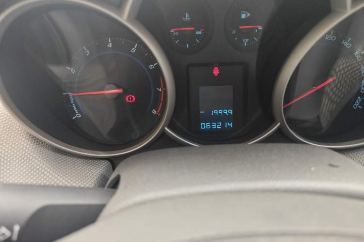 Used Chevrolet Cruze 2012 1.6L SE MT