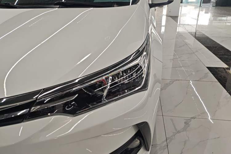 Used Toyota Corolla 2017 Revised Version 1.2T S-CVT GL-i
