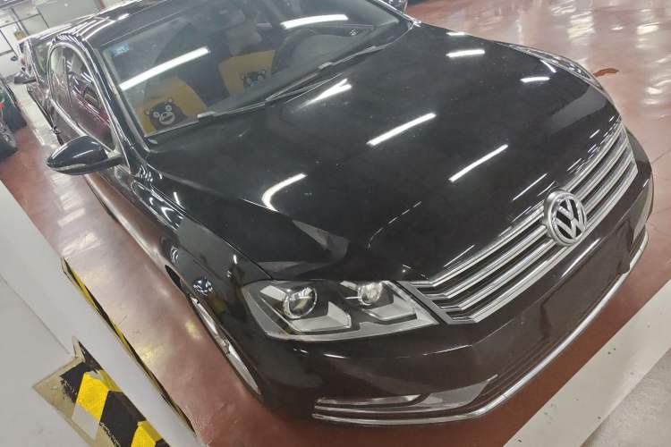 Used Volkswagen Magotan 2016 1.8TSI Luxury Comfort Model
