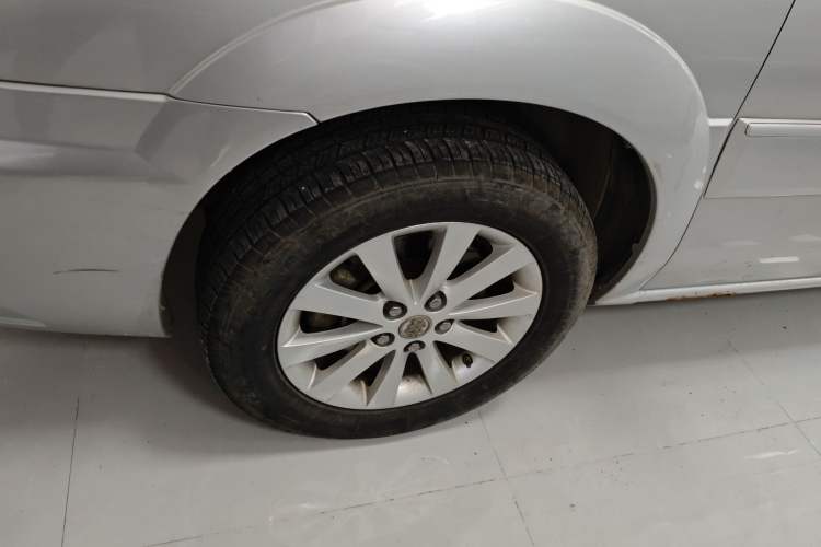 Used Buick GL8 2014 2.4L Classic Edition