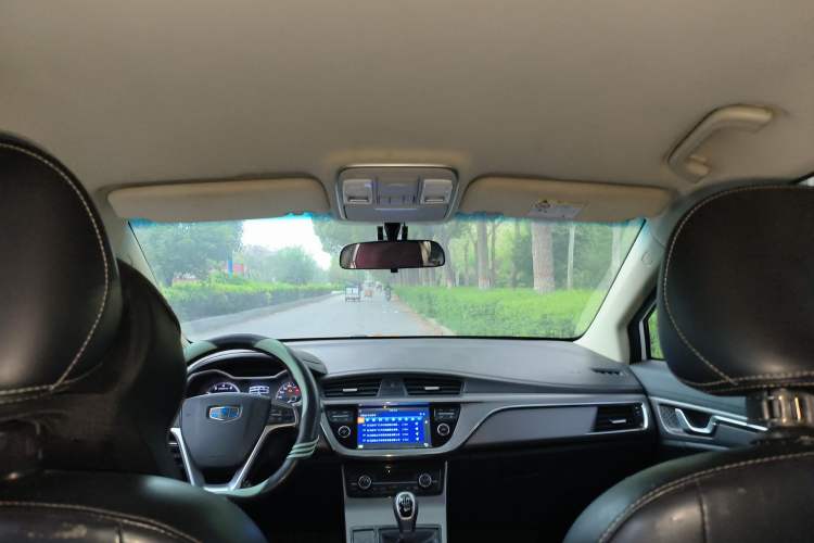 Used Geely Auto Emgrand GS 2016 Elegant Edition 1.3T Manual LingShang Model Headliner