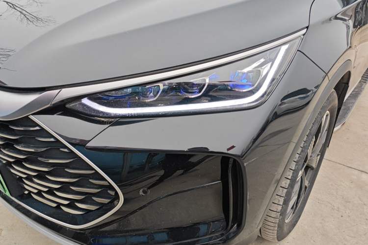 Used BYD Tang New Energy 2024 DM-p Champion Edition 215KM Four-Wheel Drive Deluxe Model
