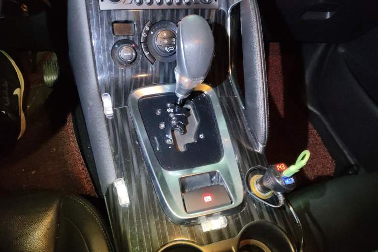 Used Peugeot 3008 2013 2.0L Automatic Trend Edition
