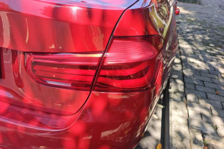 Used BMW 3 Series 2017 320Li Fashion Model Right Rear Taillight