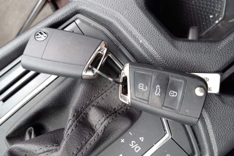 Used Volkswagen Lavida 2023 300TSI DSG Full-Comfort Edition Vehicle Key