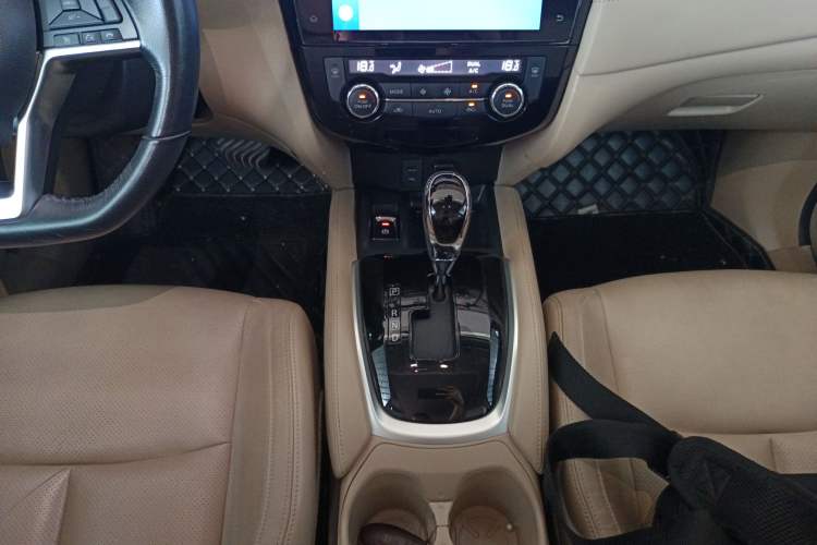 Used Nissan X-Trail 2019 2.0L CVT Smart Connect Comfort Edition 2WD