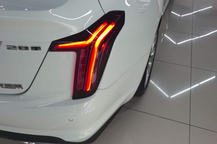 Used Cadillac CT5 2022 28T Luxury Edition