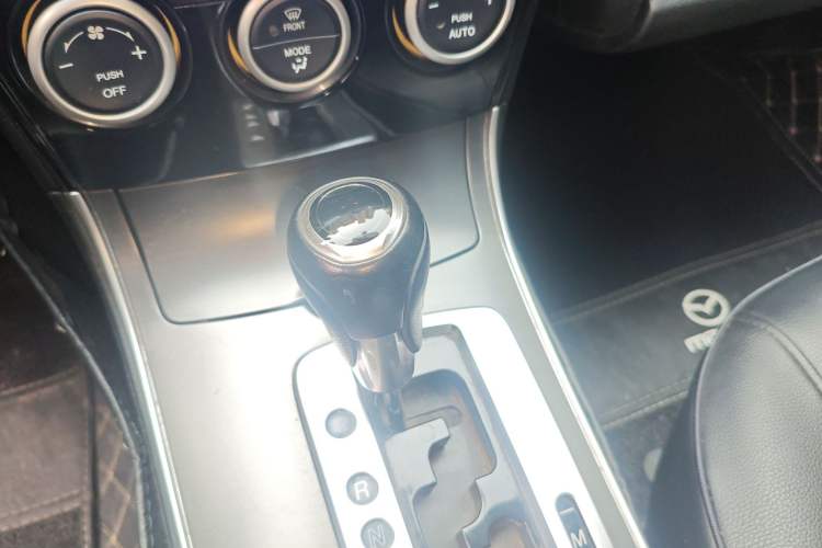 Used Mazda 6 2013 2.0L Automatic Fashion Edition Gear Lever