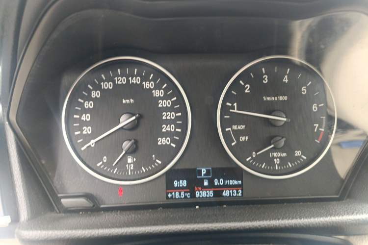 Used BMW 2 Series Active Tourer 2016 220i Luxury Design Package
