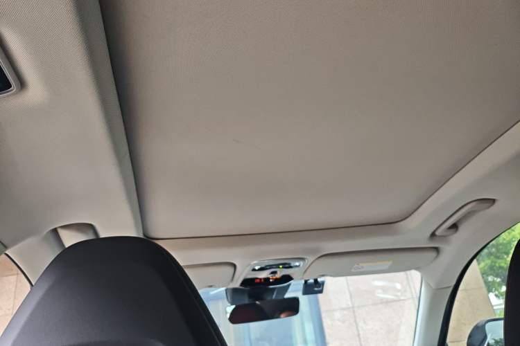 Used Lynk & Co 01 2019 2.0T Two-Wheel Drive Zhaopu Version China VI Standard Headliner