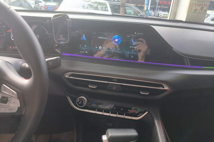 Used CHANGAN Eado 2020 PLUS Blue Whale NE 1.4T GDI DCT Flagship Model
