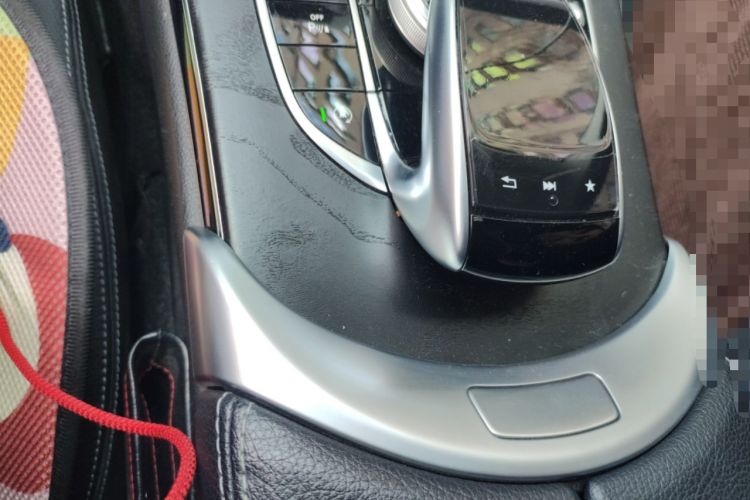 Used Mercedes-Benz C-Class 2017 Restyled C 180 L Fashion Edition Sport Version Gear Lever