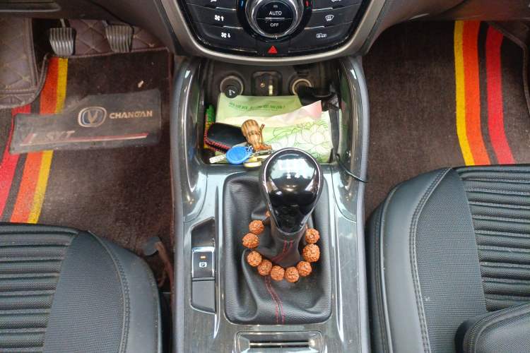 Used CHANGAN CS75 2017 Shangku Edition 1.5T Manual ZhiXiang Model
