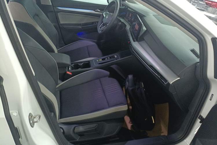 Used Volkswagen Golf 2024 280TSI DSG Pro Enjoyment Edition
