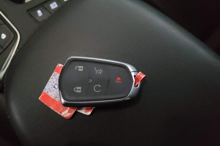 Used Cadillac XT5 2021 28T Luxury Model