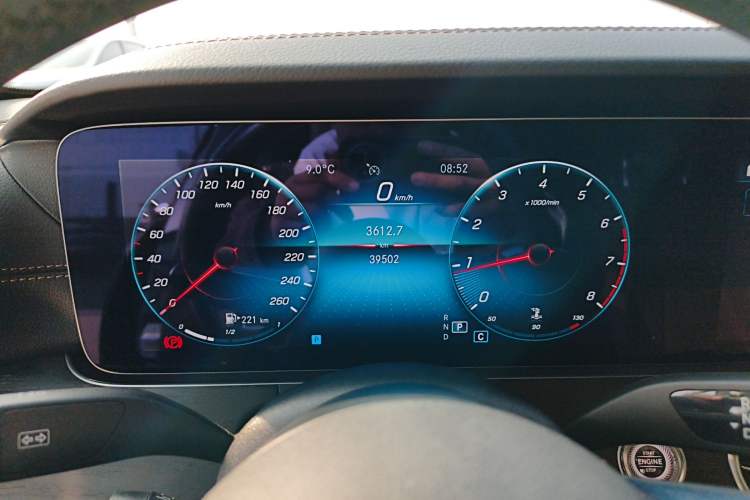 Used Mercedes-Benz E-Class 2022 Revised Version E 300 L Sport Luxury Edition Instrument Cluster