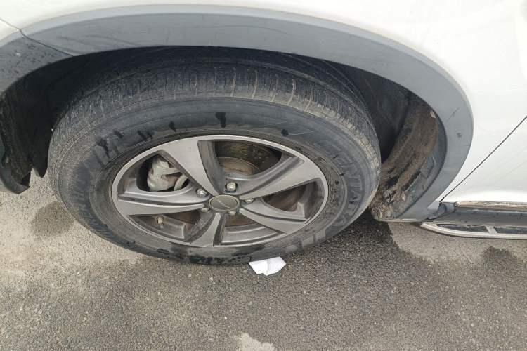 Used Haval H6 2015 Revised Version Sport Edition 1.5T Manual Transmission Two-Wheel Drive Elite Grade
