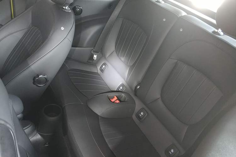 Used MINI MINI 2023 Revised 2.0T COOPER S CABRIO Artist