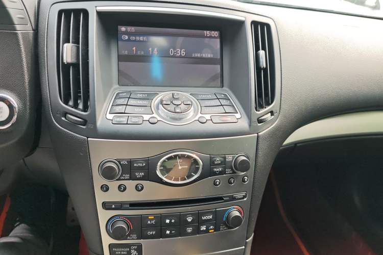 Used Infiniti G Series 2013 G25 Sedan Sport Edition Audio And AC Panel