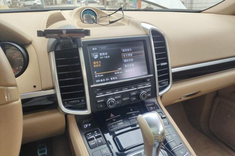 Used Porsche Cayenne 2014 Cayenne Platinum Edition 3.0T