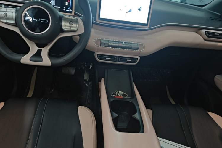 Used BYD Seagull 2024 Honor Edition 305km Dynamic Version
