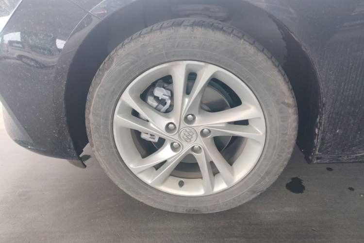 Used Buick Regal 2021 552T Elite Edition Left Front Wheel Hub