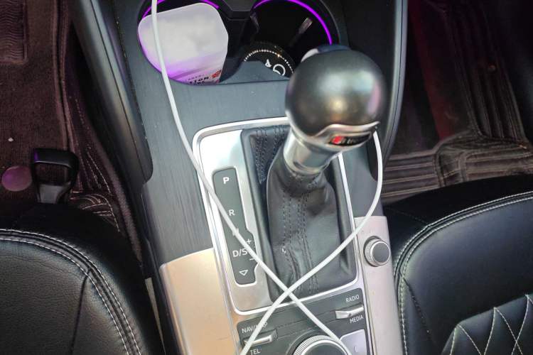 Used Audi A3 2018 30th Anniversary Edition Sportback 35 TFSI Ambition Model Gear Lever