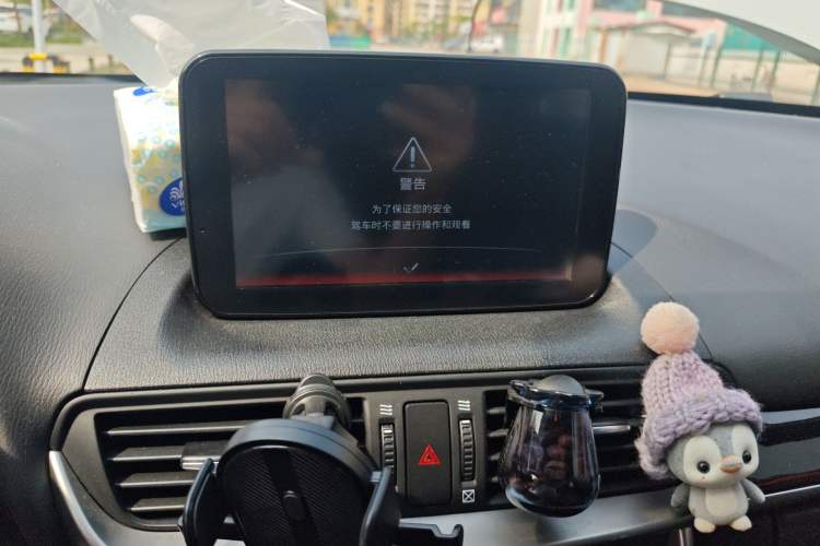 Used Mazda CX-4 2018 2.0L Automatic Two-Wheel Drive Blue Sky Dynamic Version China VI Standard Audio And AC Panel