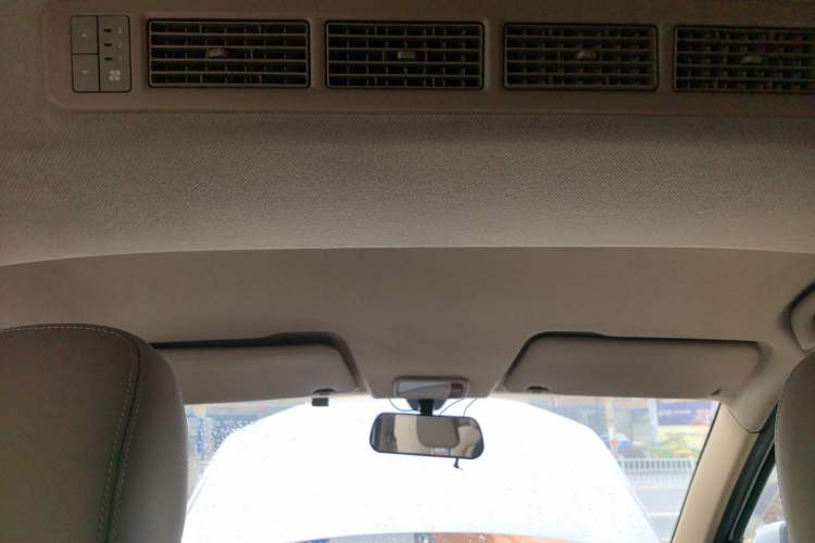 Used Wuling Hongguang 2019 1.5L S Comfort Edition China VI LAR
