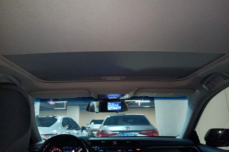 Used Toyota Camry 2018 2.0S FENGSHANG Edition Headliner