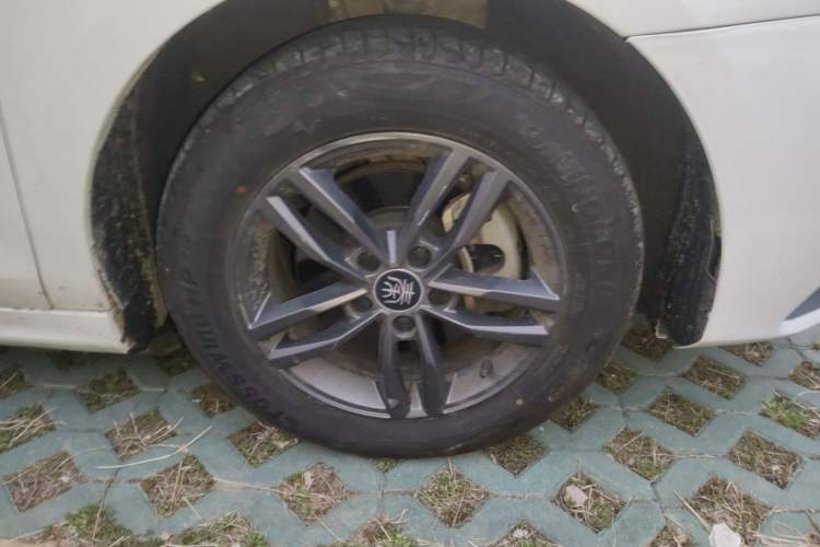 Used BYD Qin Pro 2019 Super Edition 1.5TI Automatic Smart Connect Dynamic Model China VI Standard
