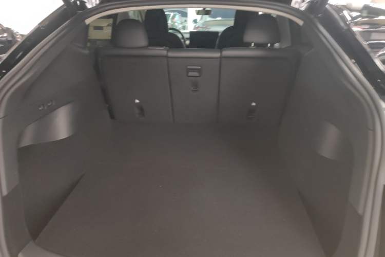 Used Tesla Model Y 2022 Revised Version Long-Range All-Wheel Drive Trunk