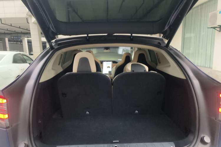 Used Tesla Model X 2019 Long-Range Version