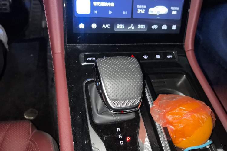 Used Hongqi H5 PHEV 2025 130 Super Hybrid Version Gear Lever