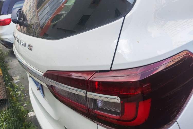 Used FORTHING T5L 2019 1.5T CVT Luxury Model 5 Seats