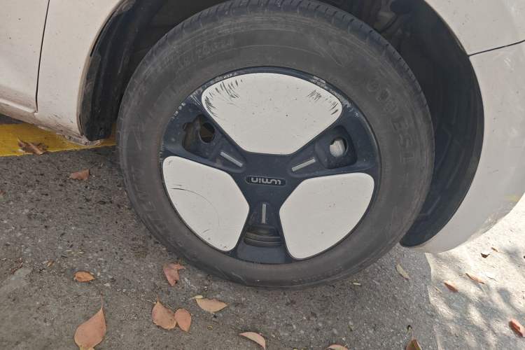 Used CHANGAN NEVO Lumin 2023 205km Xiangqin Version Right Front Wheel Hub