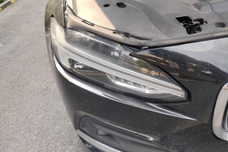 Used Volvo S90 2021 B5 Zhiyuan Luxury Edition