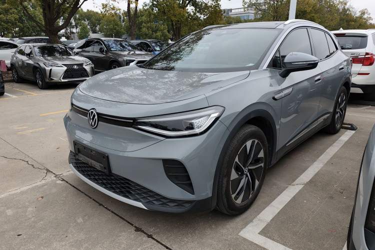 Used Volkswagen ID.4 CROZZ 2024 PURE+ model