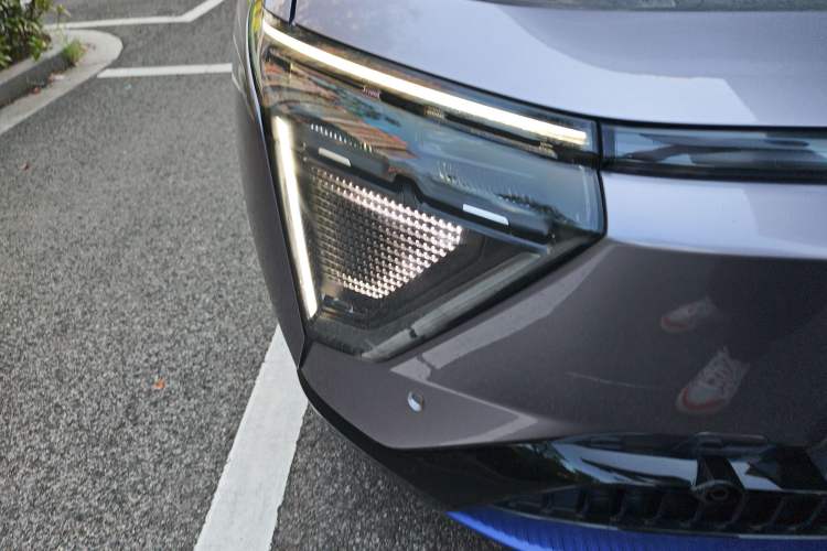 Used HiPhi Y 2023 560 km Pioneer Edition