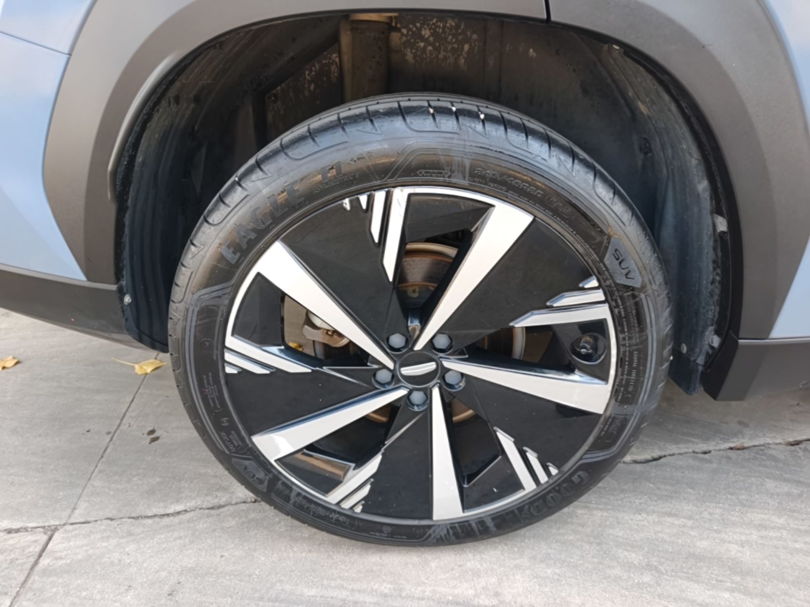 Geely Auto FX11 2023 1.5TD DCT Luxury Version — снимка 11