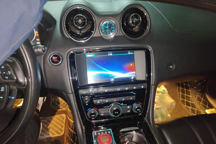 Used Jaguar XJ 2016 XJL 3.0 SC Two-Wheel-Drive Elegant Business Edition