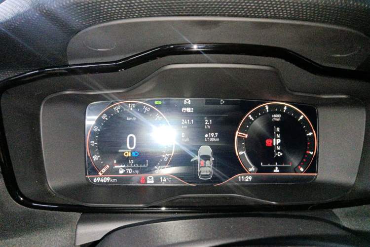 Used Lynk & Co 02 Hatchback 2021 2.0TD Halo Driving Control Kit Edition